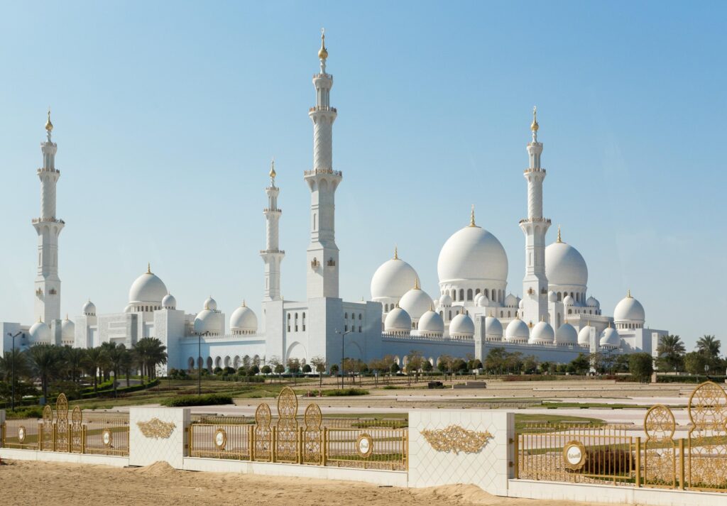 Architectural Evolution of Abu Dhabi mariakray sheikh zayed mosque 6686296 1920