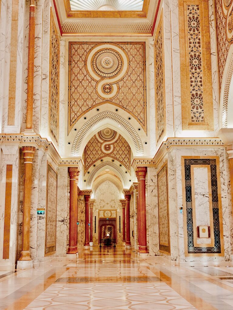 Architectural Evolution of Abu Dhabi pexels dwi endah kusumawati 22468636 37869689